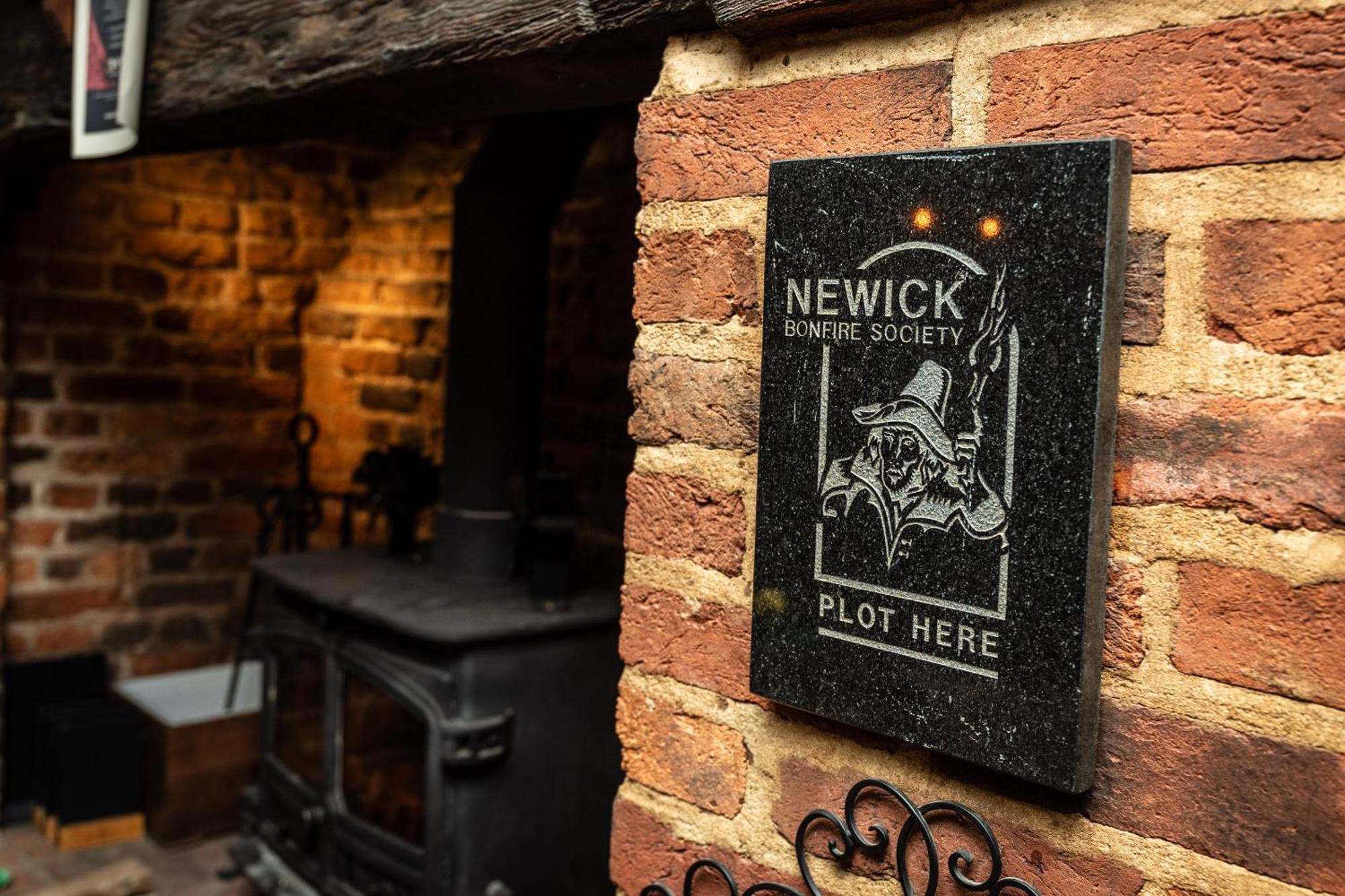 The Bull On The Green Lewes Exterior foto
